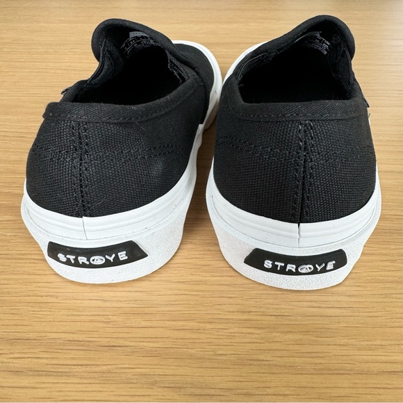 Straye Lenox Slip On Shoes - Picture 3 of 6